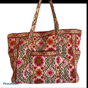 Vera Bradley Very Large Tote Bag